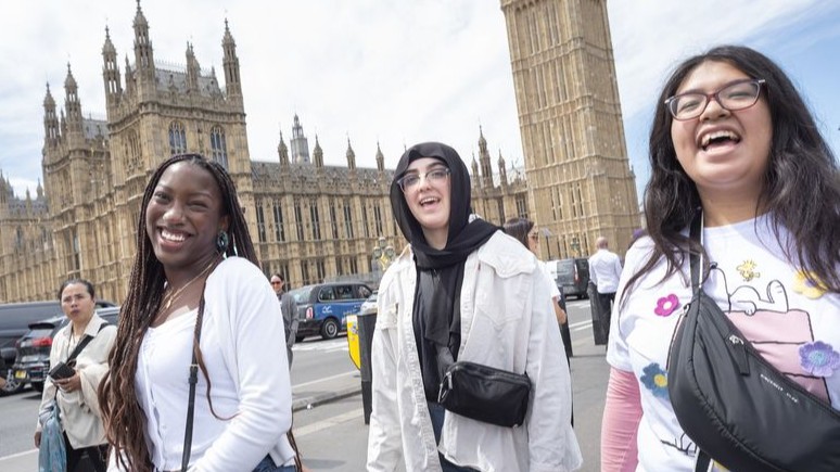 CIEE High School Summer in London, England: Creative Writing & Culture