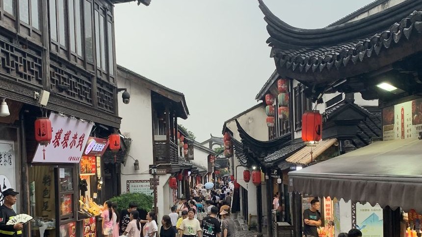 CIEE High School Summer in Shanghai, China: Chinese Language & Culture