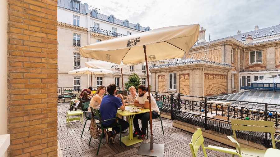 EF Language Year Abroad – Paris, France
