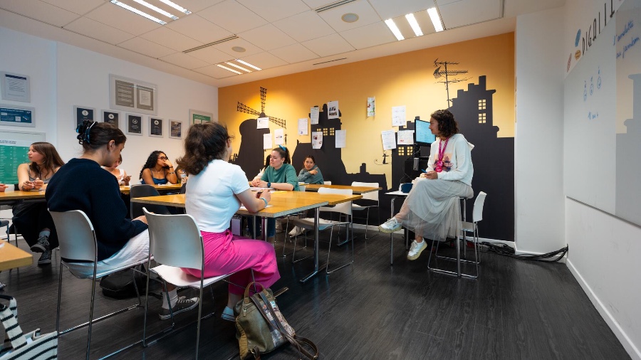 EF Language Year Abroad – Paris, France