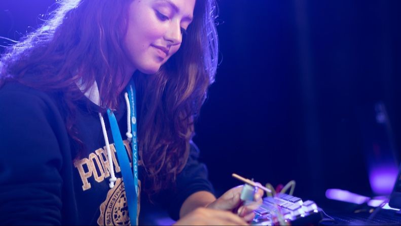 iD Tech Academies in the Bay Area | BattleBots^A(R), Coding & More