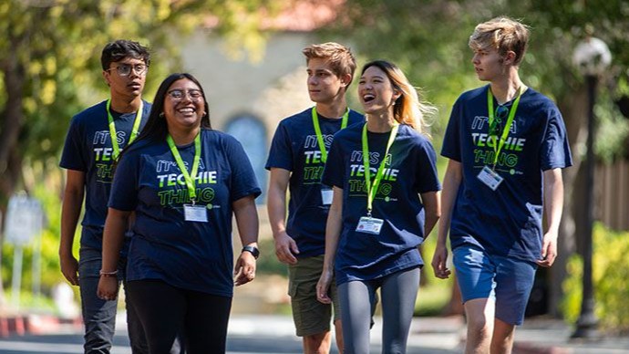 iD Tech Camps | Held in Palo Alto