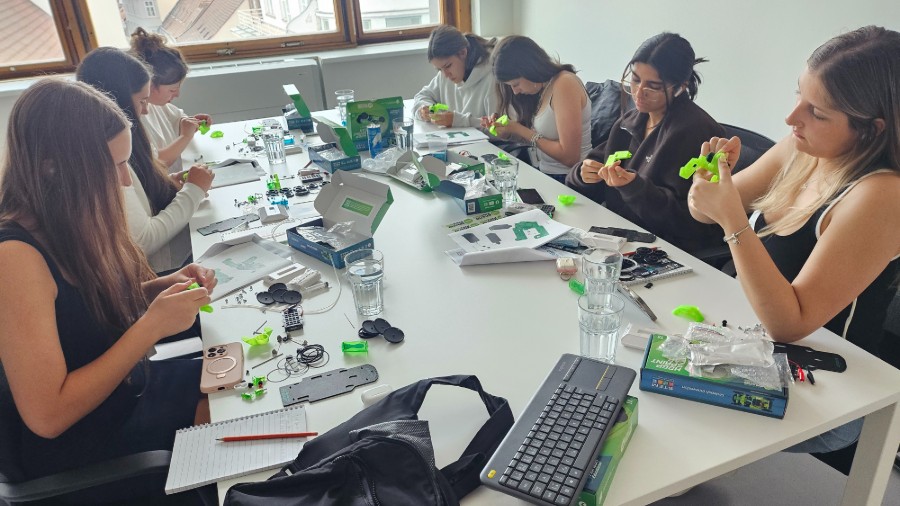 Make The Change:  Gaia Changemakers Program