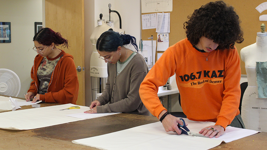 School of Fashion Design: Pre-College Fashion Prep (Grades 9-12)