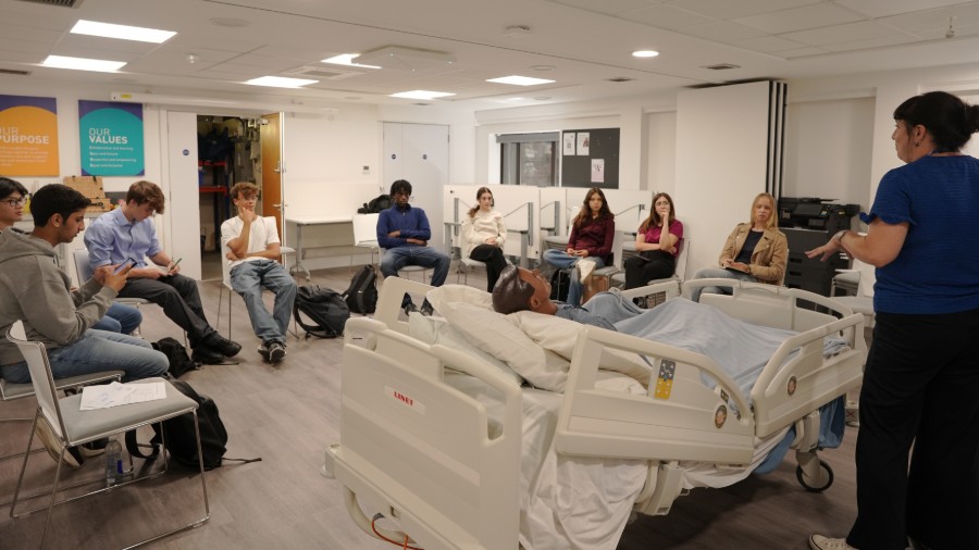 Study Mind: International Medicine Career Camp