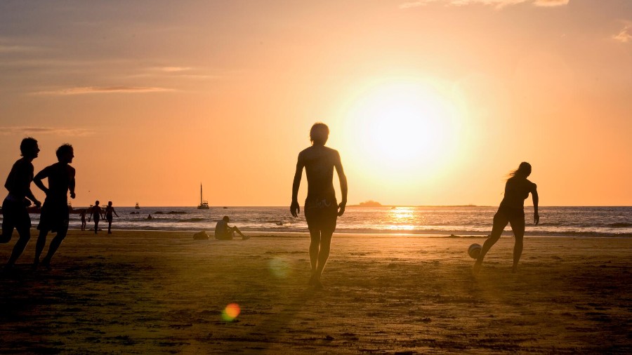 The Globetrotter with EF: 12-Week Gap Semester (Costa Rica, Rome, and Tokyo)