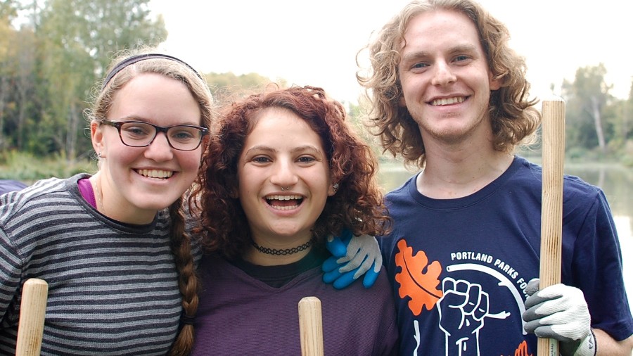 Tivnu: Building Justice Gap Year Program