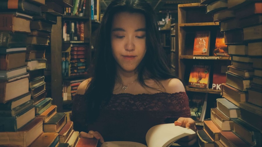 World Scholars Academy | Creative Writing Summer Courses