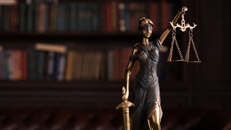 World Scholars Academy | Law Summer Courses